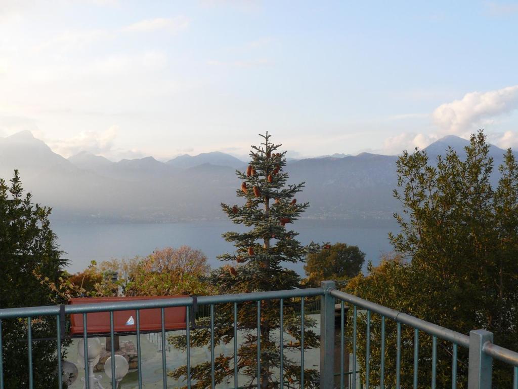 Park Hotel Jolanda San Zeno di Montagna Bagian luar foto